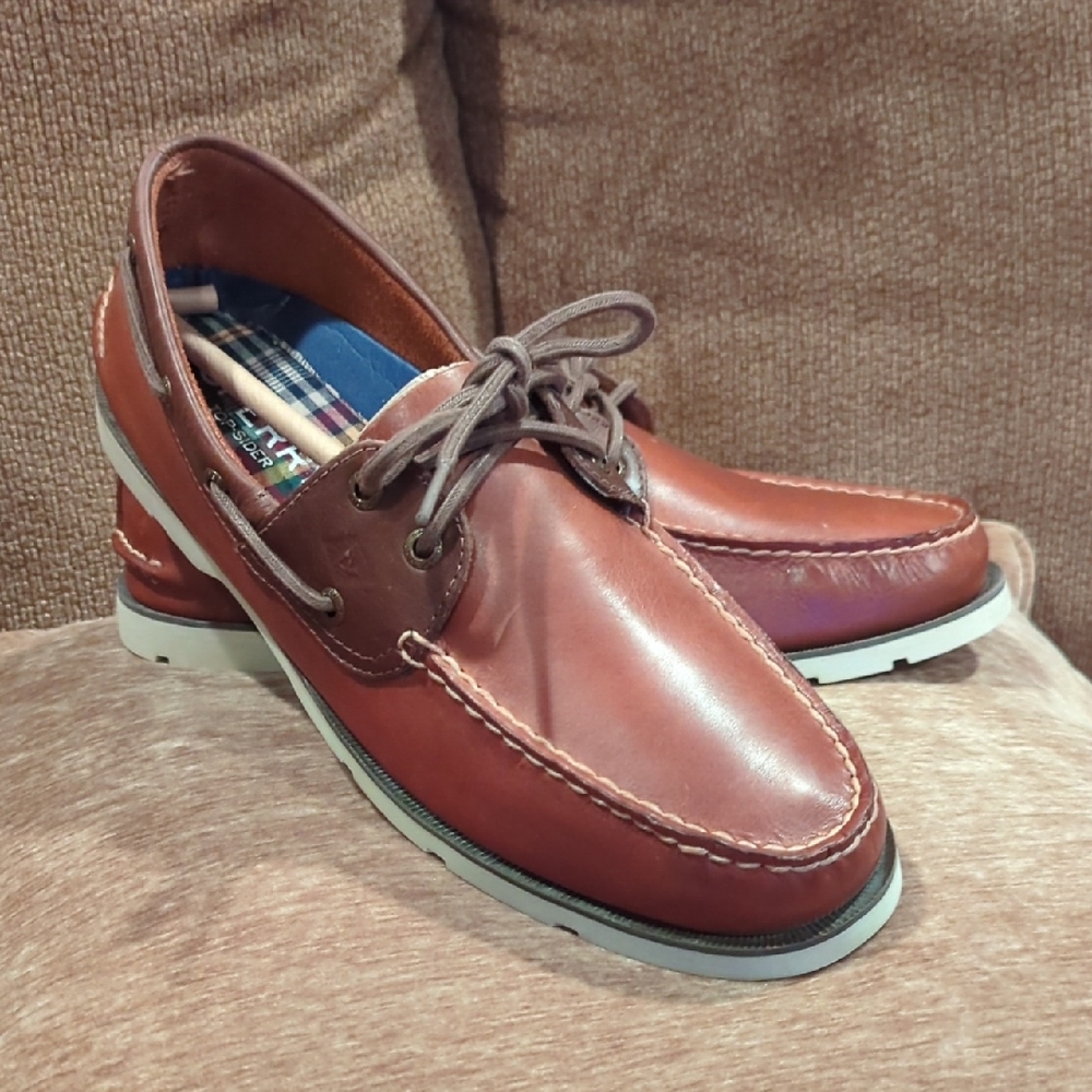 NEW Men's Sperry Leeward 2-Eye Boat Shoe, Tan, Size 11M